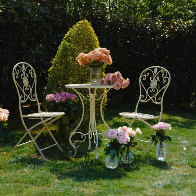 French Vintage Iron Table and  - Outdoor Furniture Metal Chairs 评论和价格